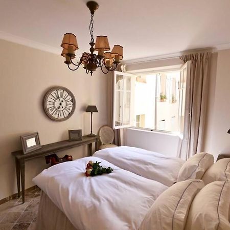 Bord De Mer - Ac, Wifi, Chic, Sea View, Beach 2 Minutes Walk Antibes Eksteriør bilde